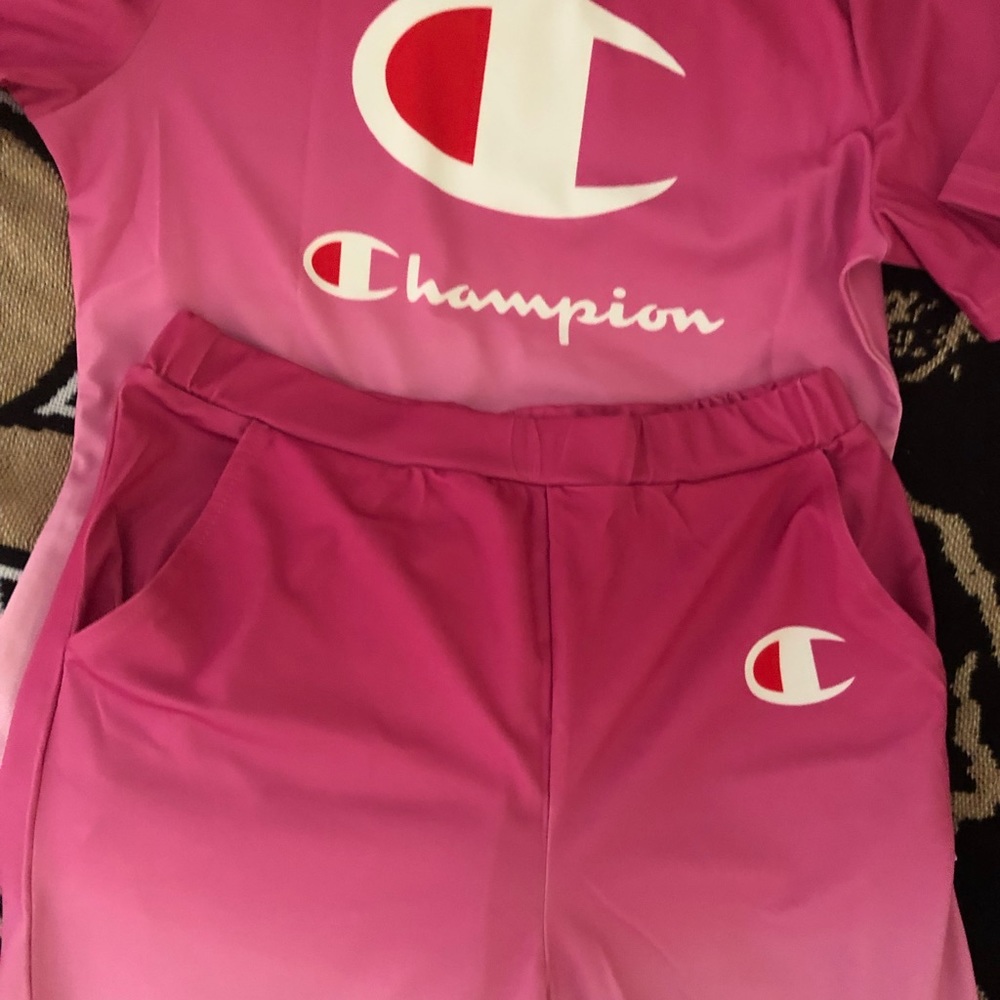 Champion set